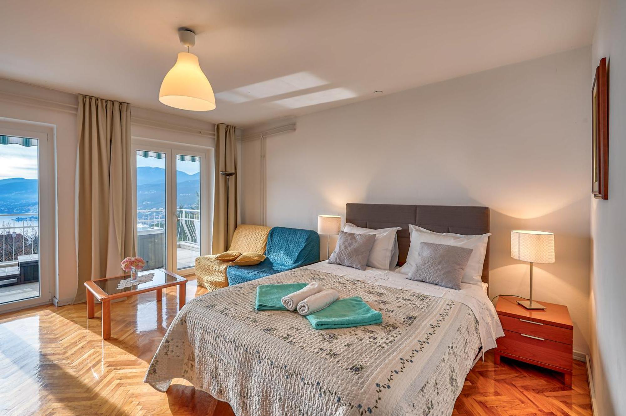 Apartmani Frlan Ii. Кастав Экстерьер фото