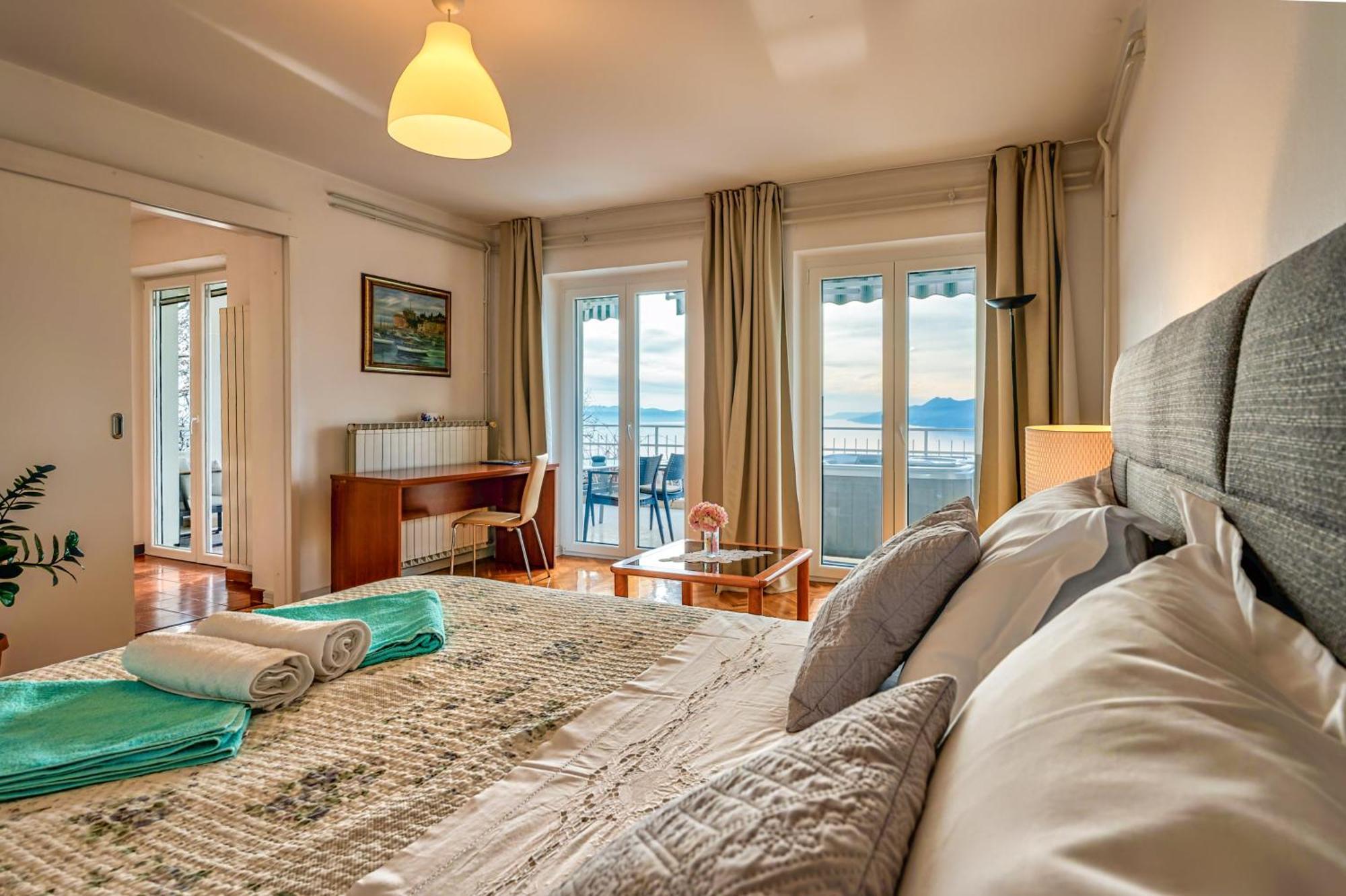 Apartmani Frlan Ii. Кастав Экстерьер фото
