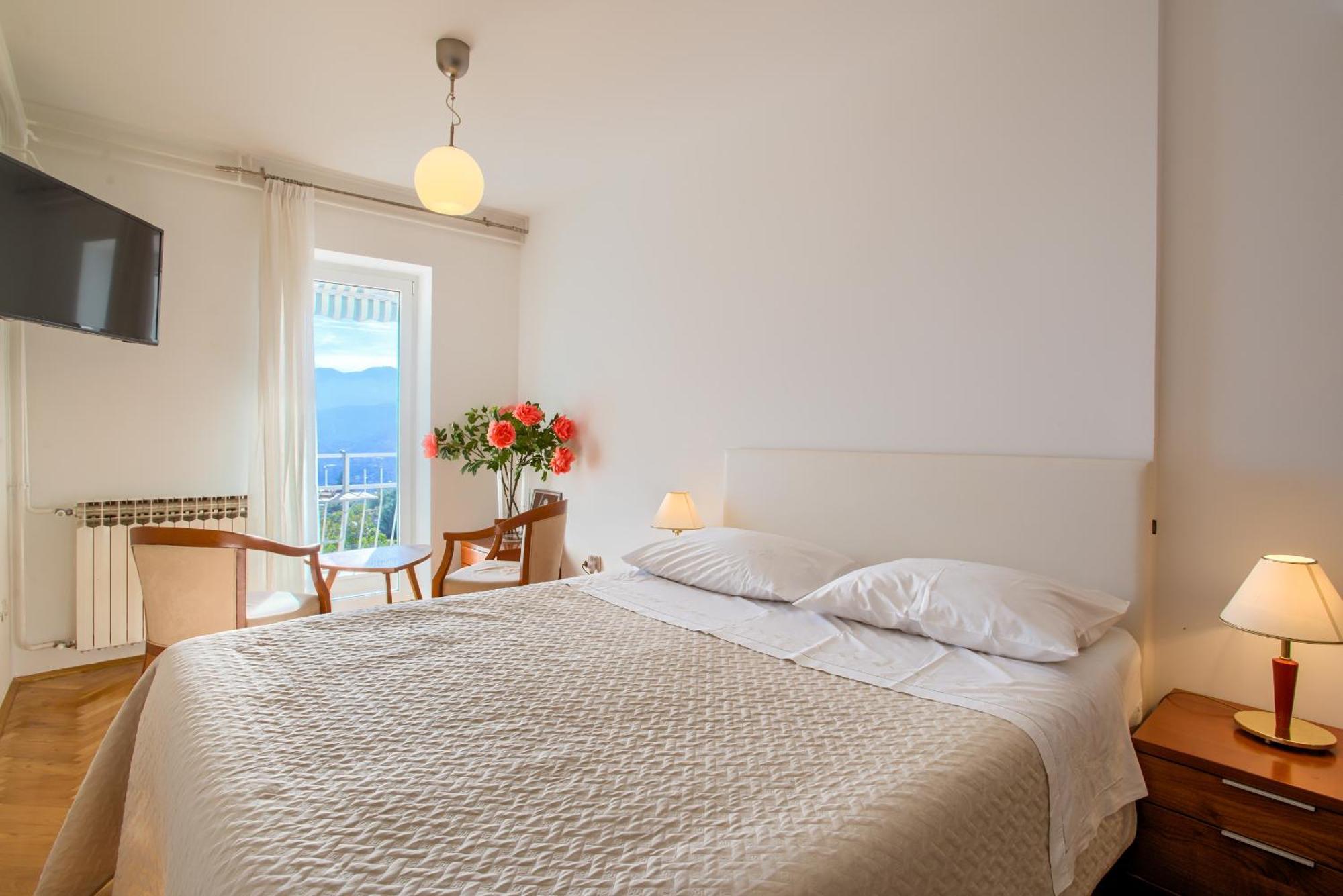 Apartmani Frlan Ii. Кастав Экстерьер фото